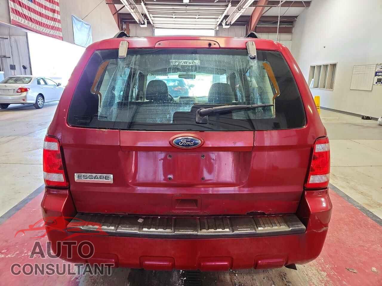 FORD ESCAPE 2010 - 1FMCU9C77AKB77063