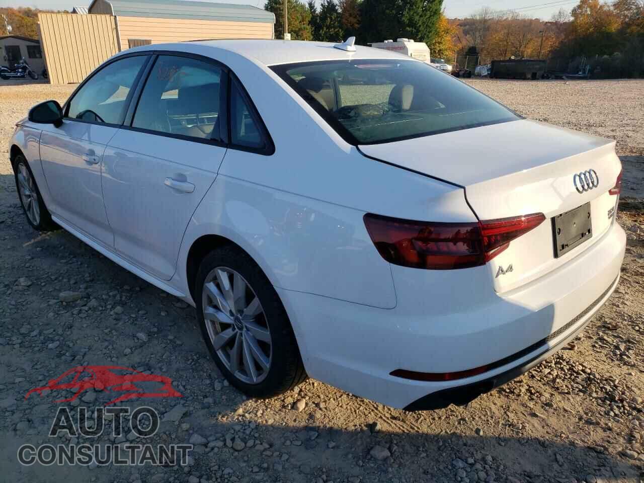 AUDI A4 2018 - WAUDNAF4XJN018039
