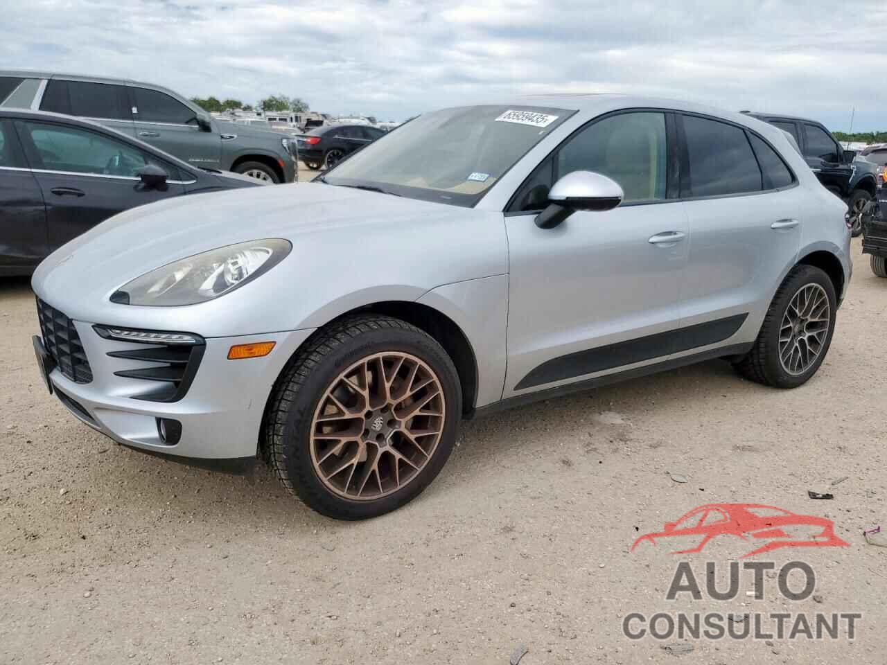 PORSCHE MACAN 2016 - WP1AB2A52GLB57038