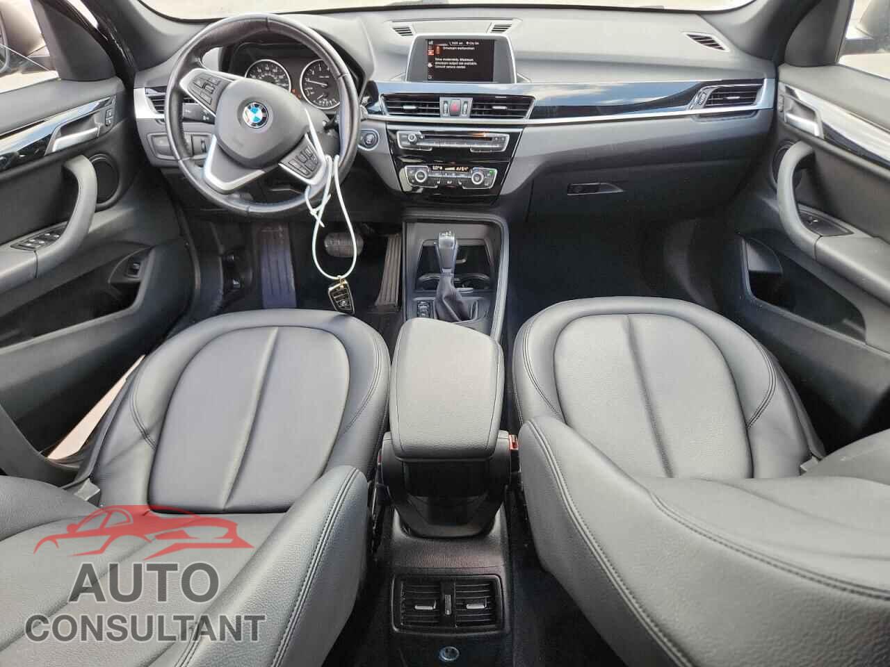 BMW X1 2017 - WBXHT3C37H5F84905