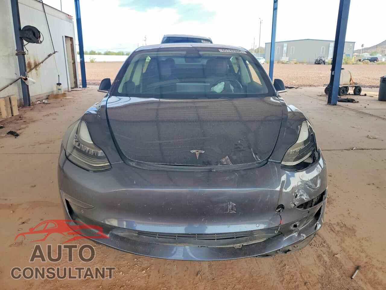 TESLA MODEL 3 2018 - 5YJ3E1EA4JF048805