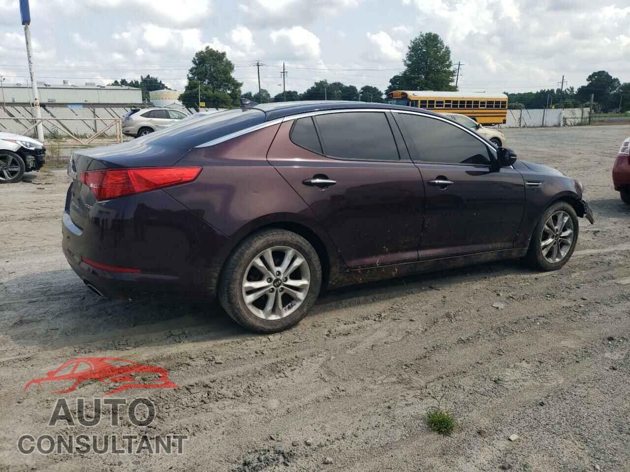 KIA OPTIMA 2011 - KNAGN4A76B5062475