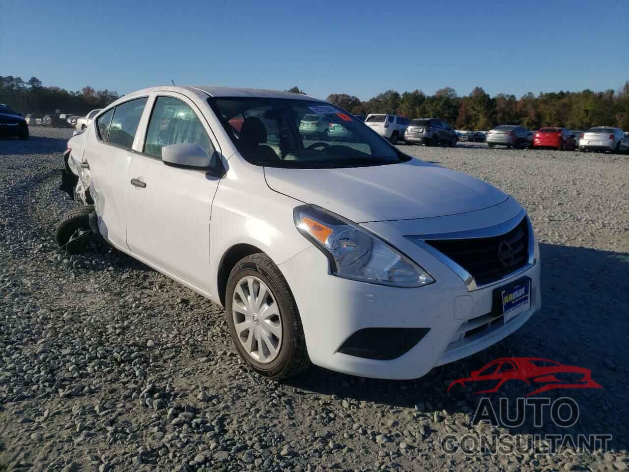 NISSAN VERSA 2018 - 3N1CN7AP4JL883157