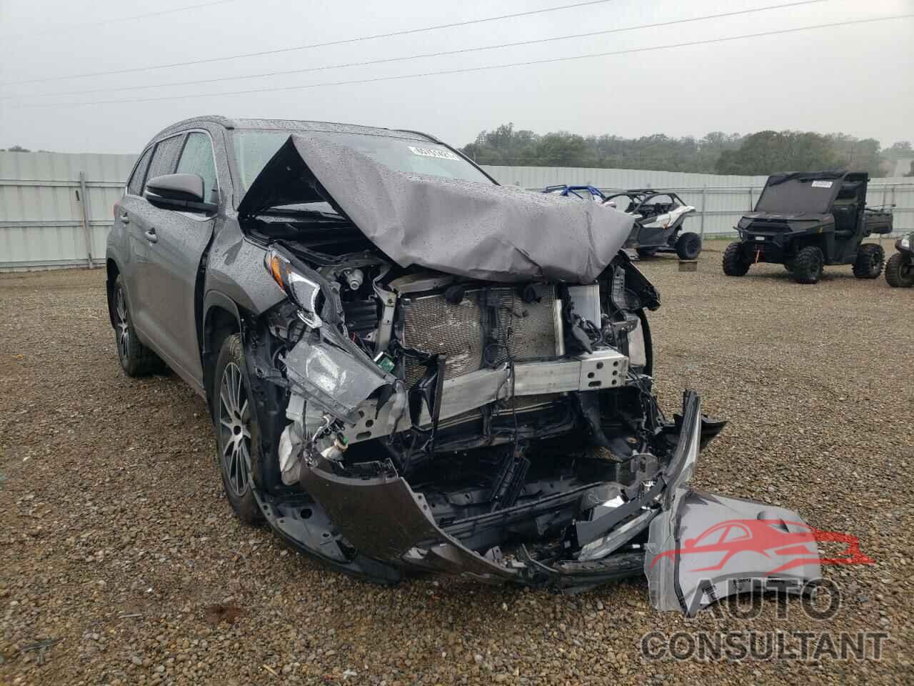 TOYOTA HIGHLANDER 2018 - 5TDJZRFH8JS539539