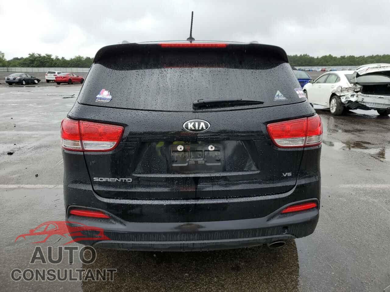 KIA SORENTO 2017 - 5XYPGDA58HG209813