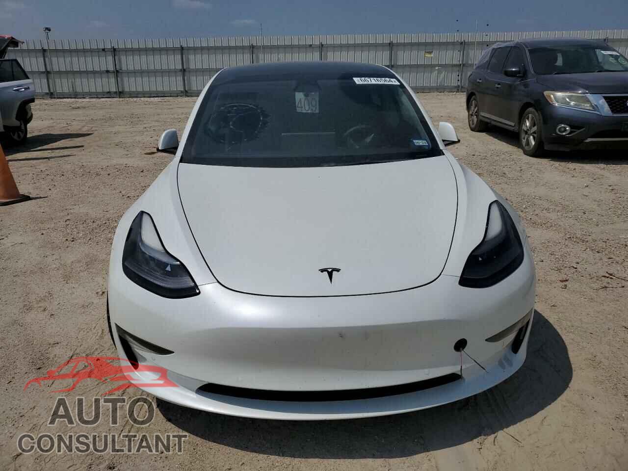 TESLA MODEL 3 2022 - 5YJ3E1EB4NF240062