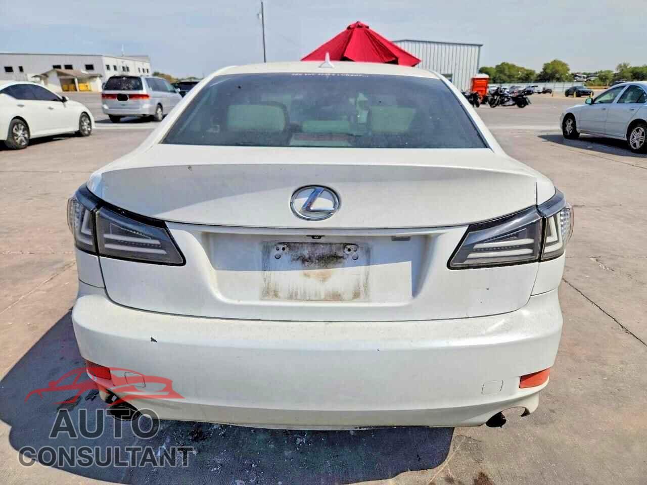 LEXUS IS 2013 - JTHBF5C23D5186951