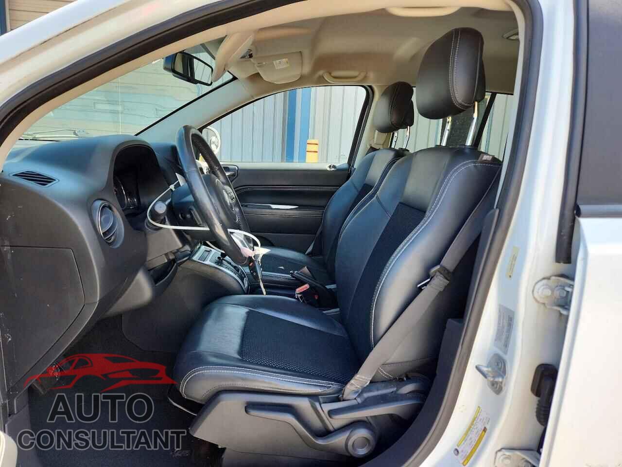 JEEP COMPASS 2015 - 1C4NJDEB7FD130704