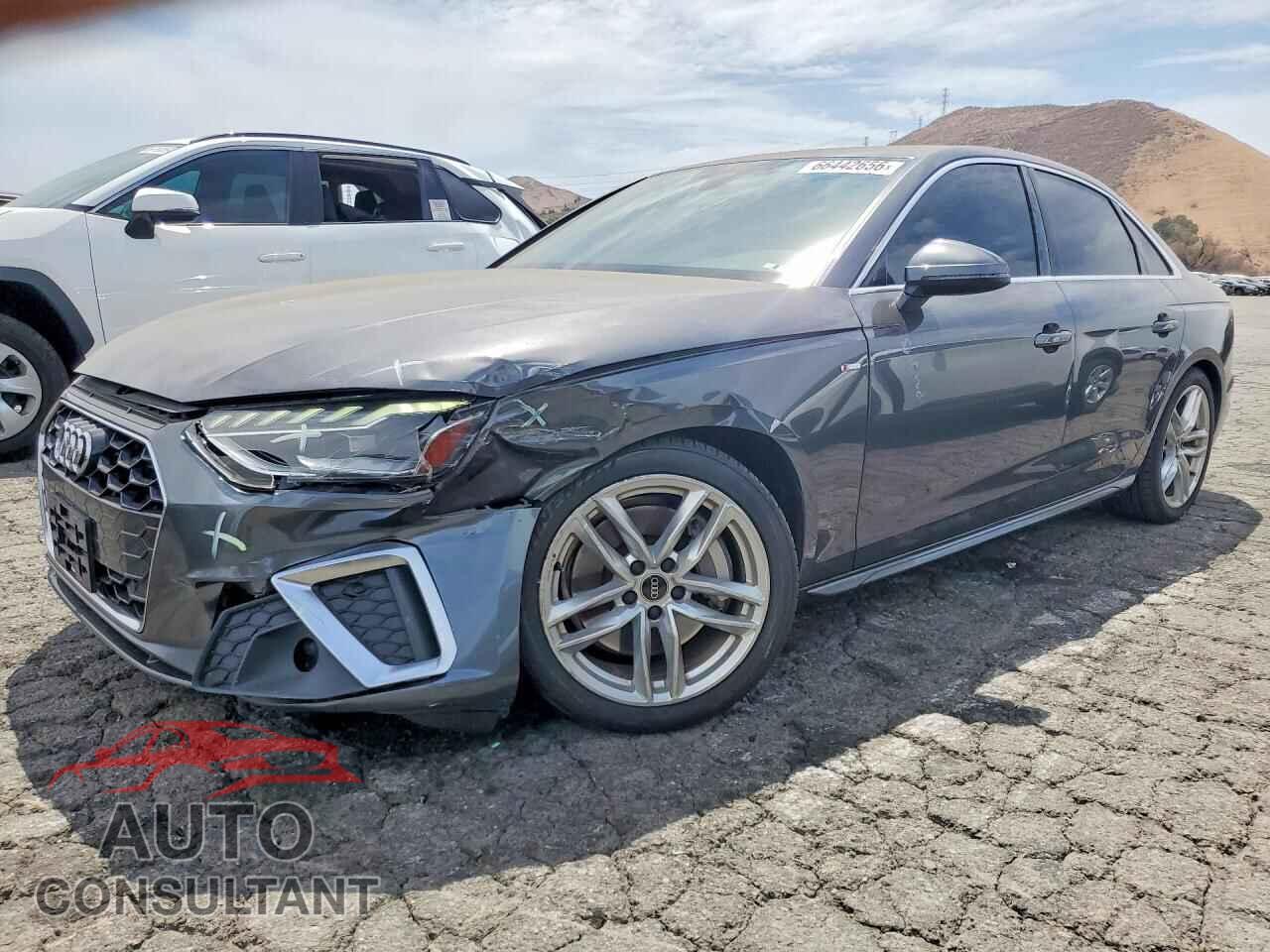 AUDI A4 2023 - WAUDAAF49PN021454