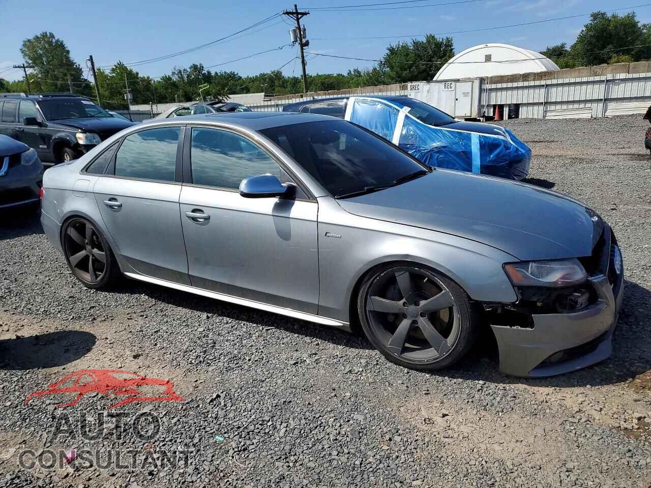 AUDI S4/RS4 2011 - WAUBGAFL2BA159656