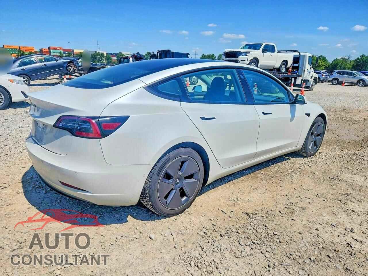 TESLA MODEL 3 2021 - 5YJ3E1EA0MF062821