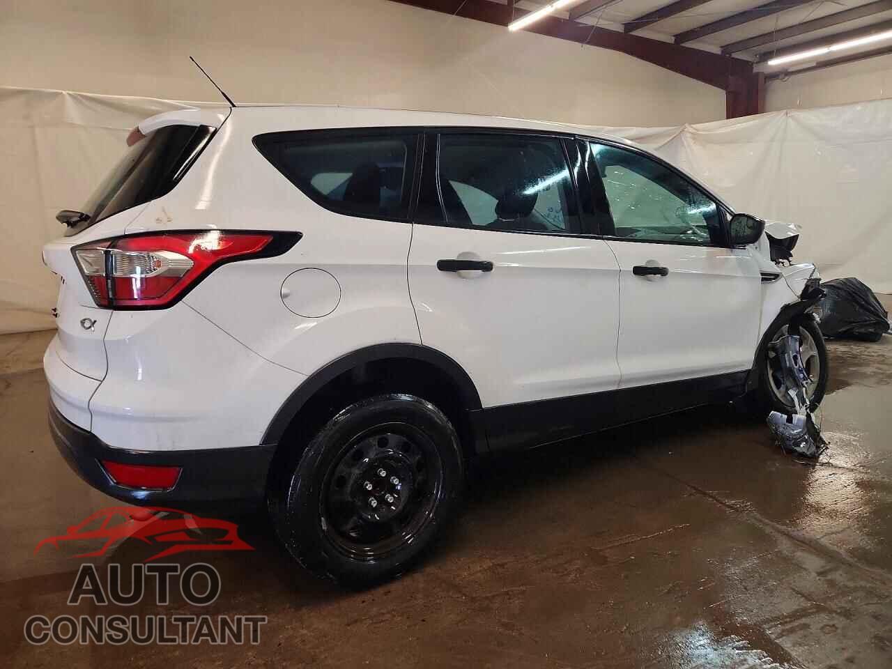FORD ESCAPE 2018 - 1FMCU0F74JUD19980