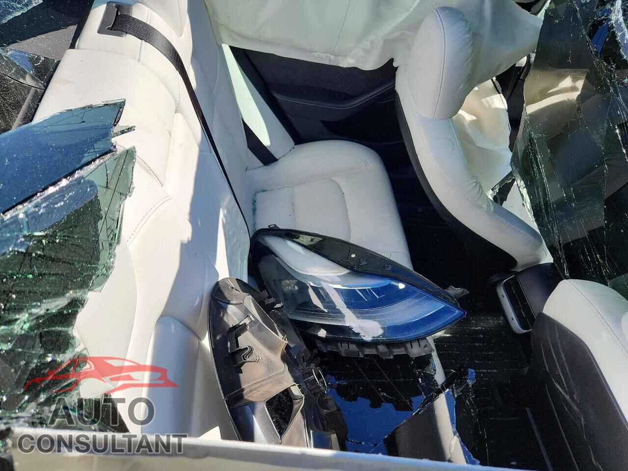 TESLA MODEL 3 2023 - 5YJ3E1EA0PF715362