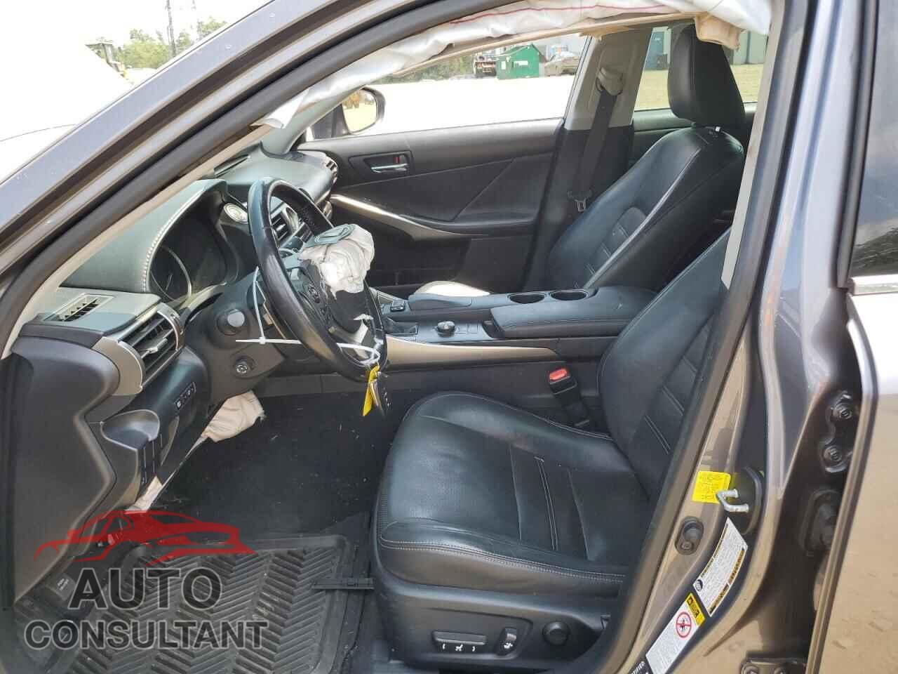 LEXUS IS 2015 - JTHCF1D27F5027171