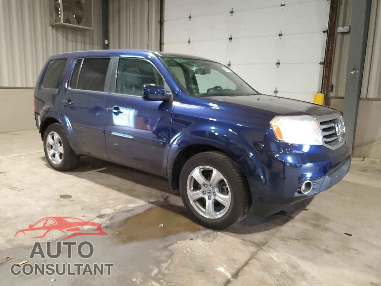 HONDA PILOT 2013 - 5FNYF4H5XDB009336