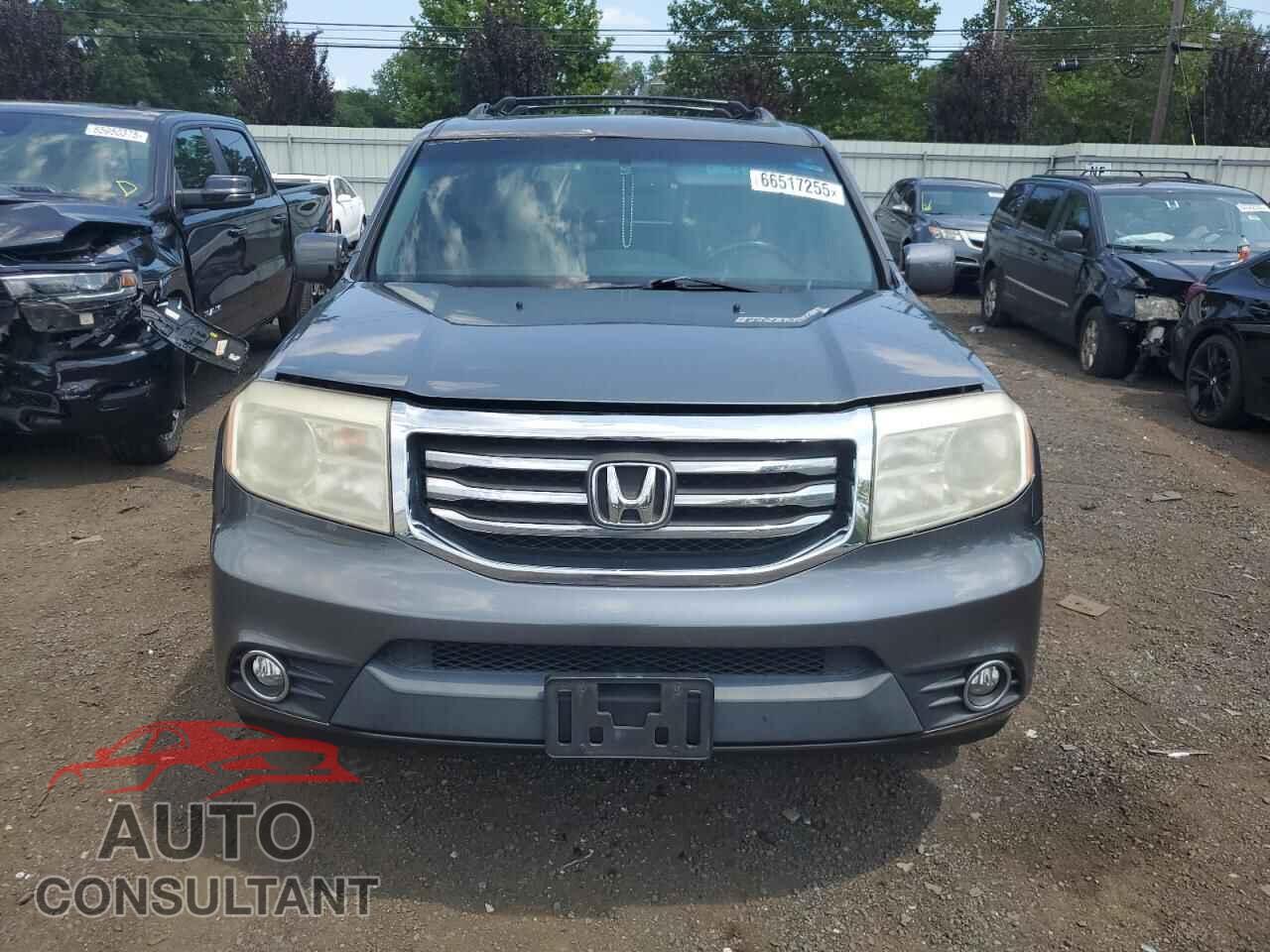 HONDA PILOT 2013 - 5FNYF4H73DB060646