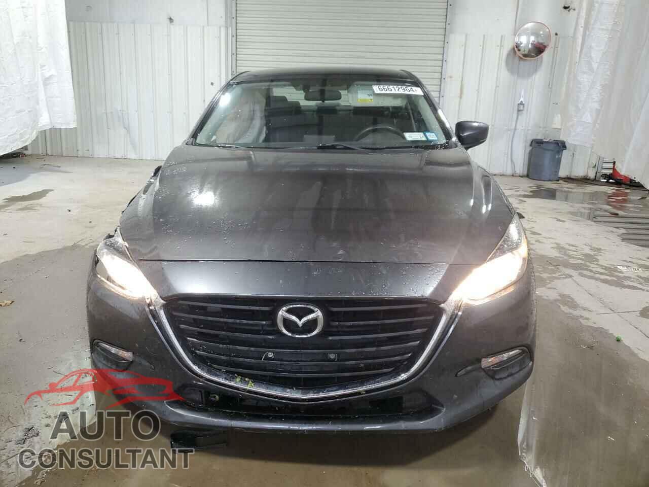 MAZDA 3 2017 - 3MZBN1U73HM156109