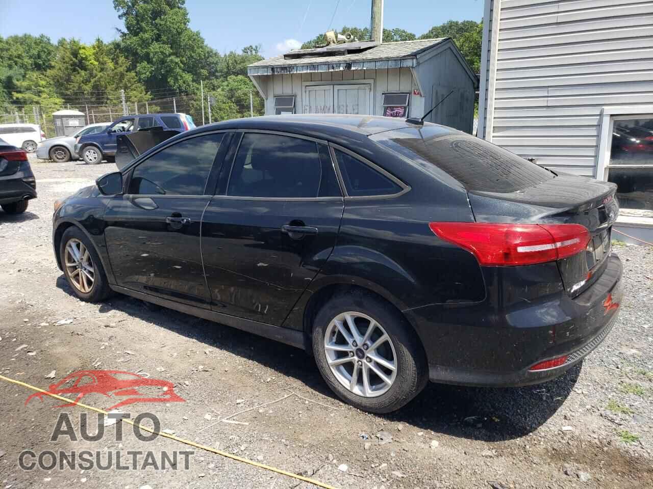 FORD FOCUS 2015 - 1FADP3F26FL203494