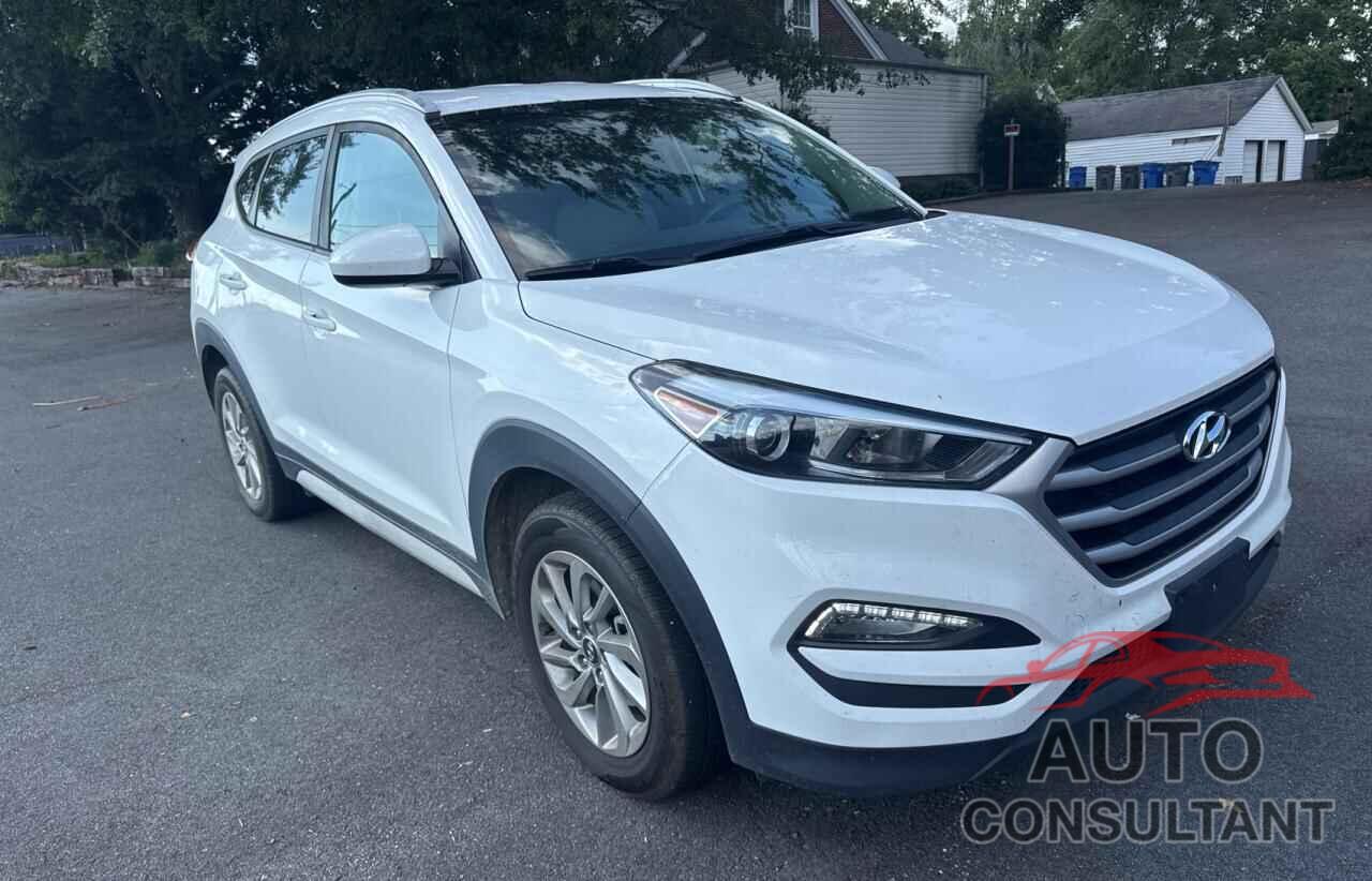 HYUNDAI TUCSON 2018 - KM8J3CA42JU739259