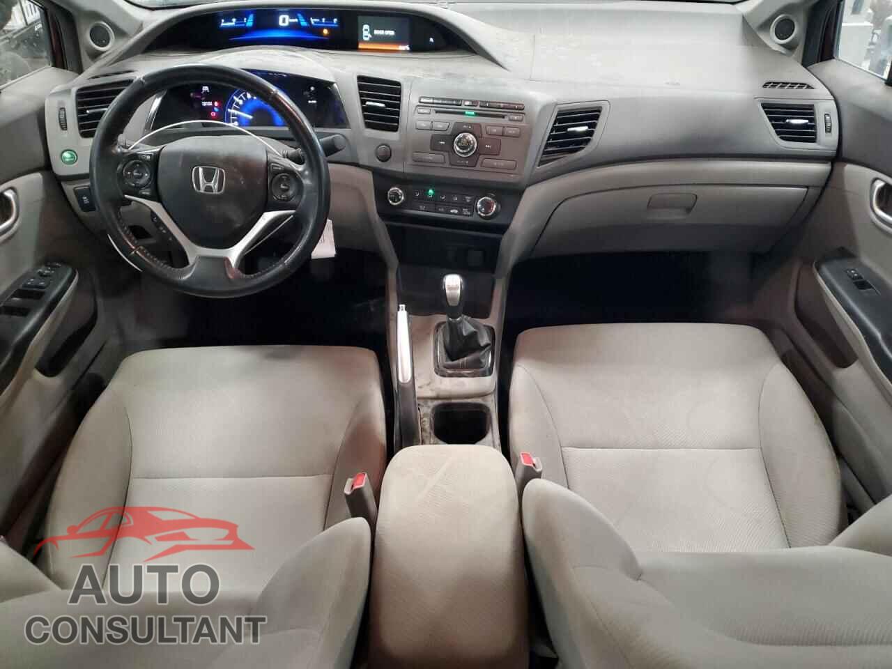 HONDA CIVIC 2012 - 2HGFB2E58CH027839