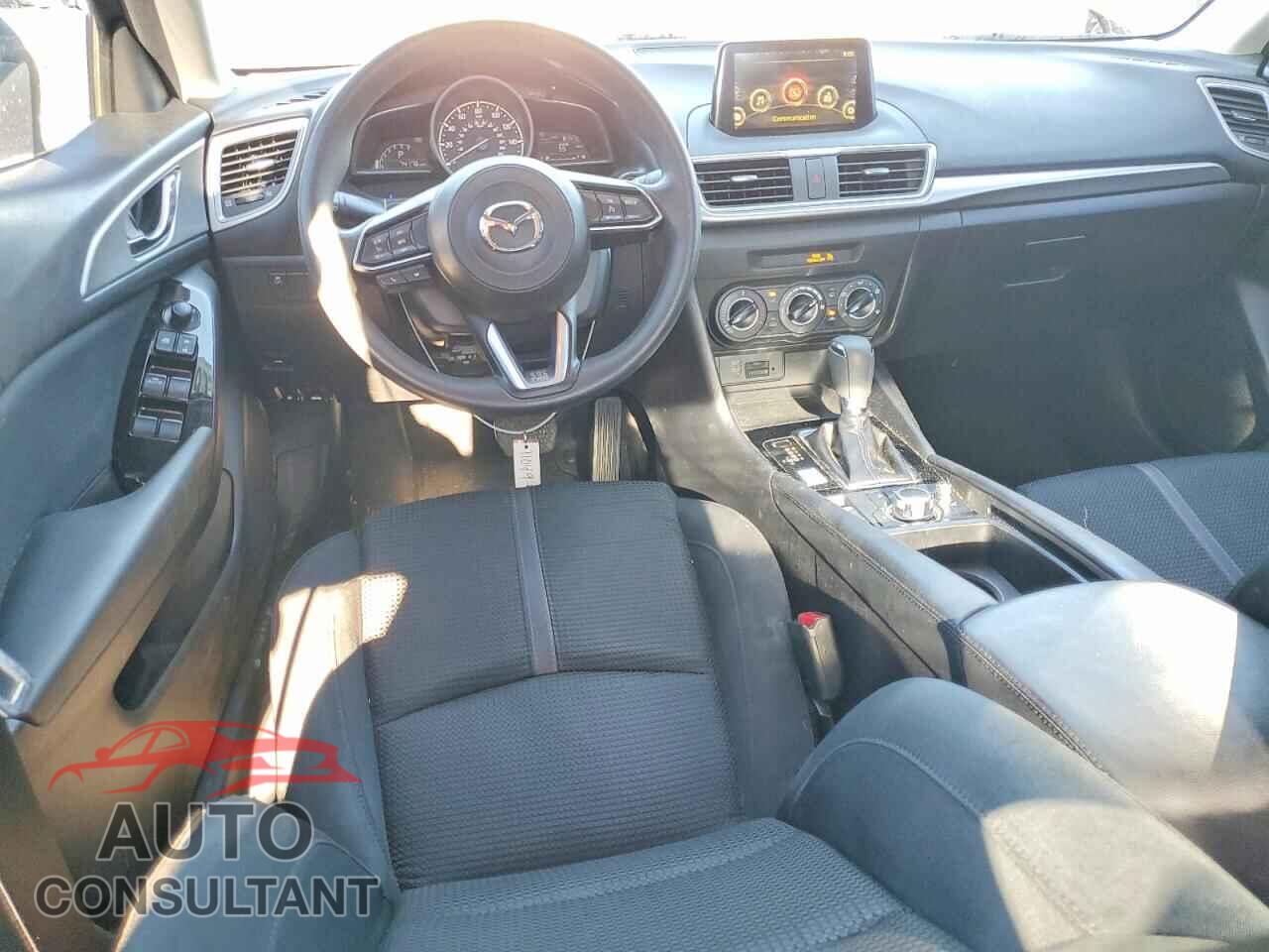 MAZDA 3 2017 - 3MZBN1U75HM157634