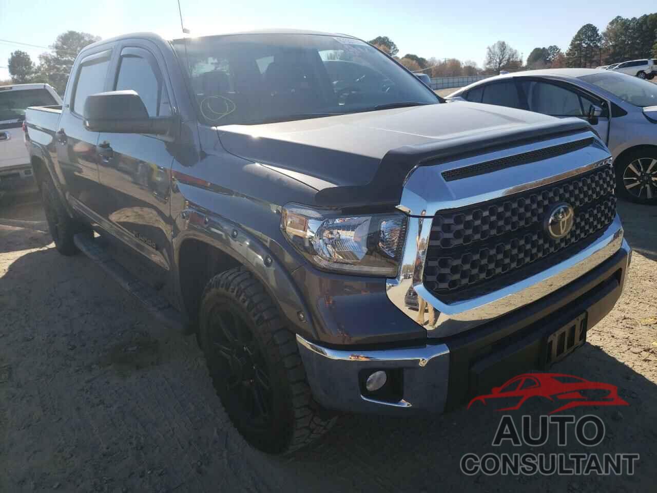 TOYOTA TUNDRA 2019 - 5TFEM5F18KX137351