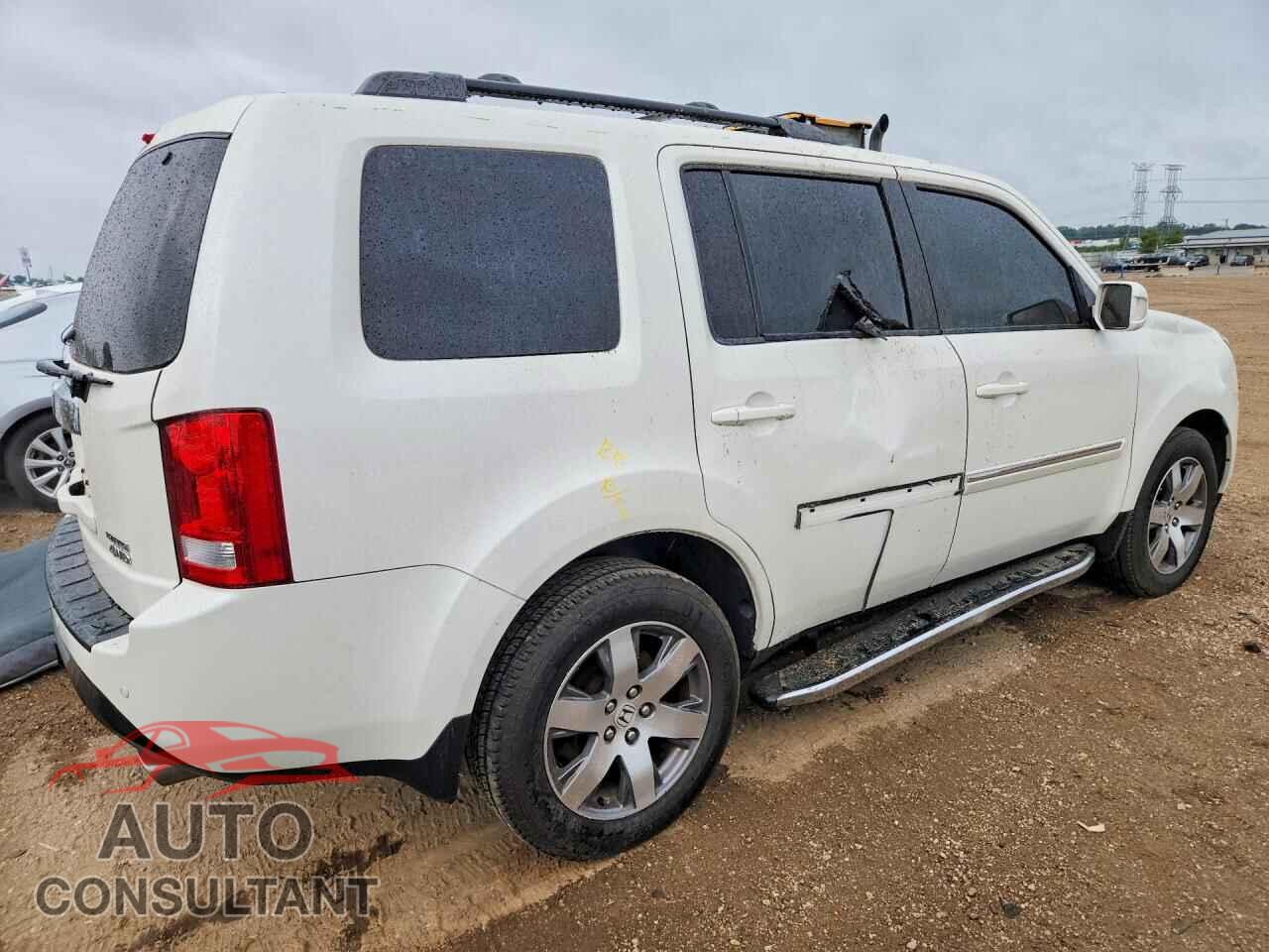 HONDA PILOT 2014 - 5FNYF4H99EB001426