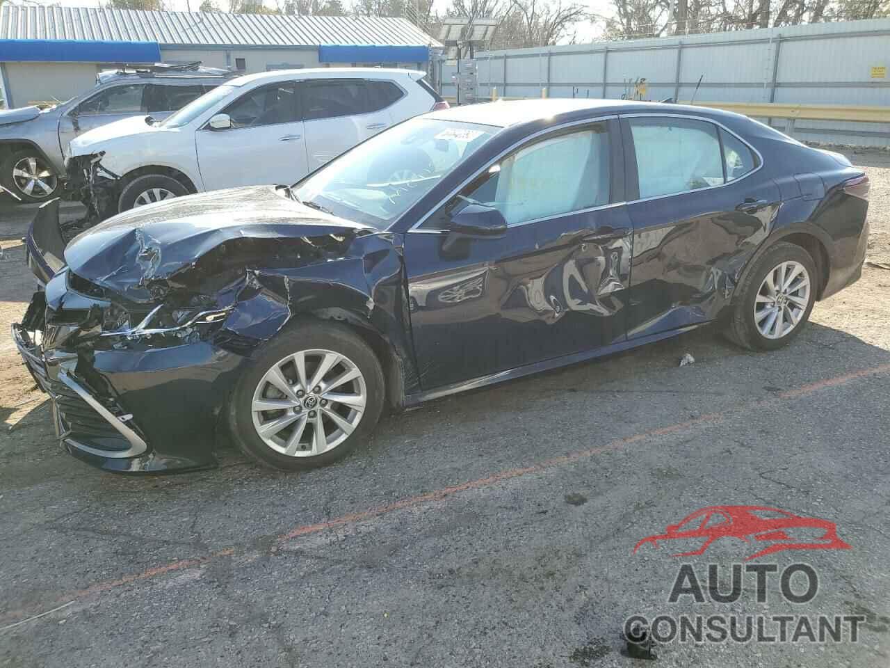 TOYOTA CAMRY 2021 - 4T1C11AK7MU538382