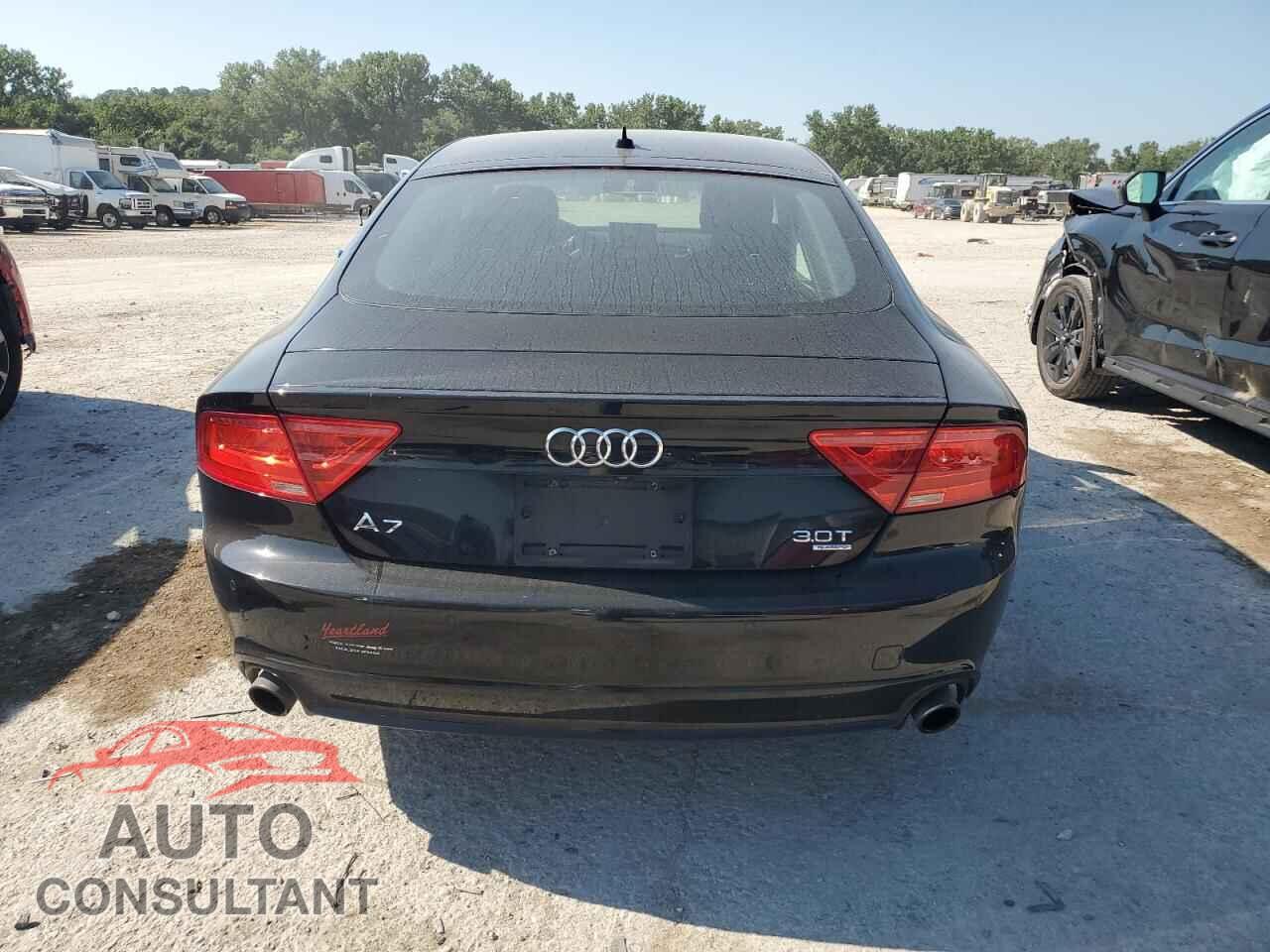 AUDI A7 2013 - WAUYGAFC8DN097198
