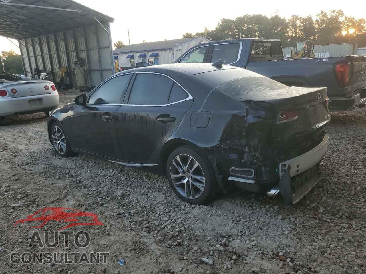 LEXUS IS 2018 - JTHBA1D25J5068904
