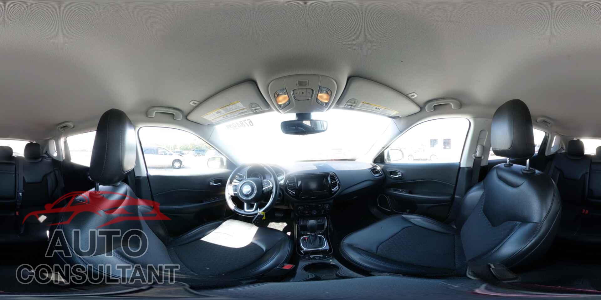 JEEP COMPASS 2018 - 3C4NJCBB1JT300377