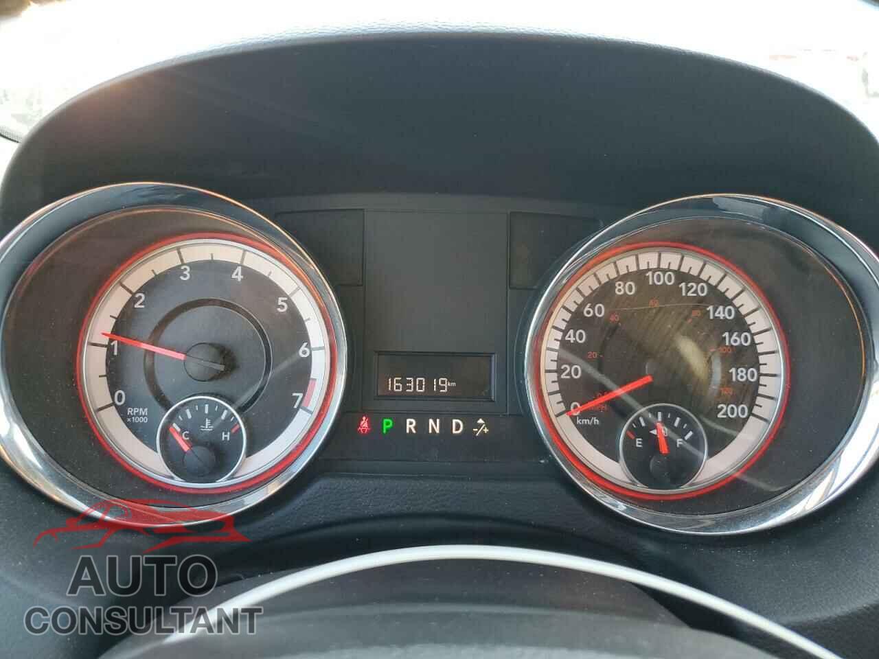 DODGE CARAVAN 2017 - 2C4RDGBG1HR650133