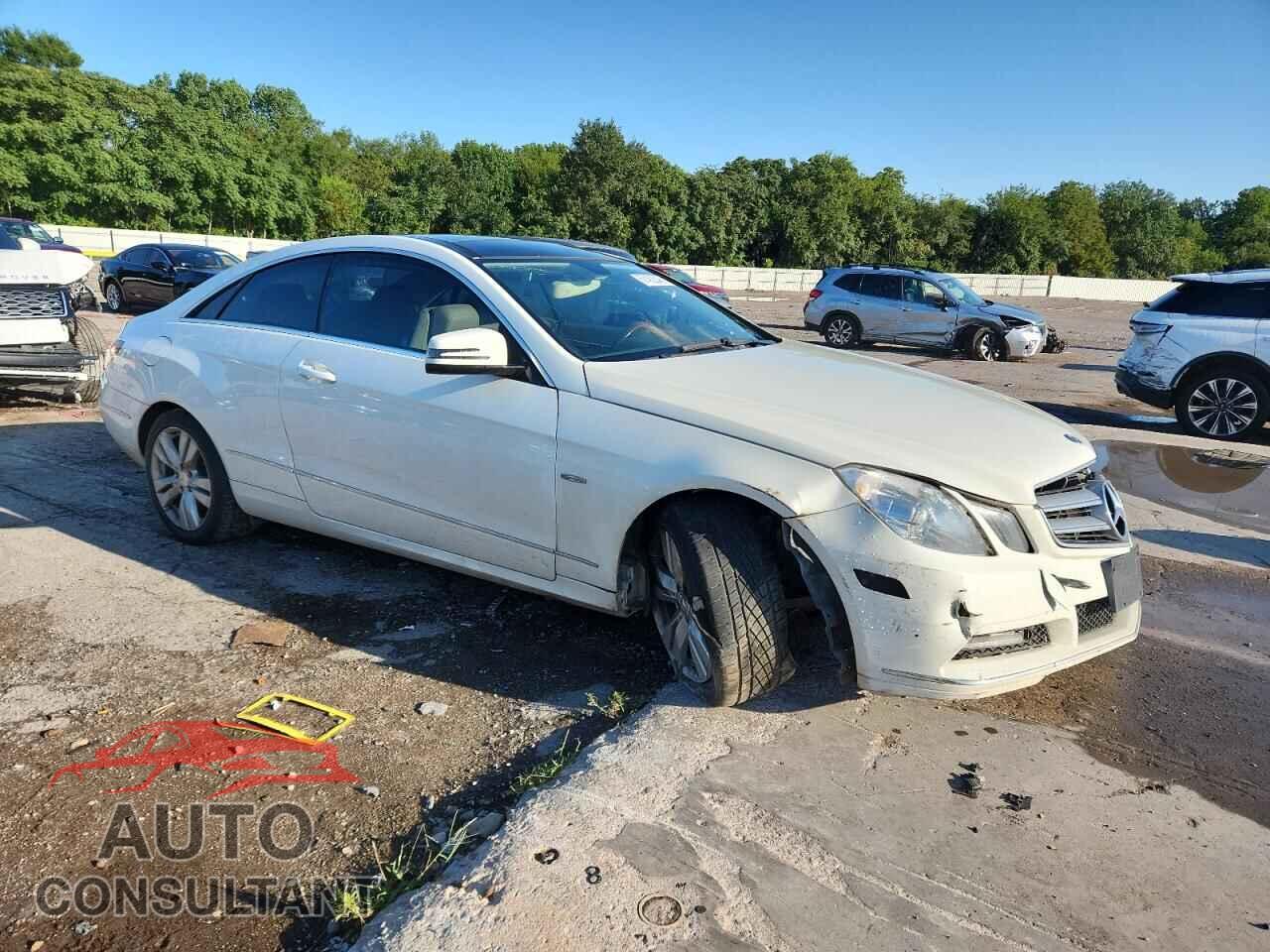 MERCEDES-BENZ E-CLASS 2012 - WDDKJ5KBXCF143739