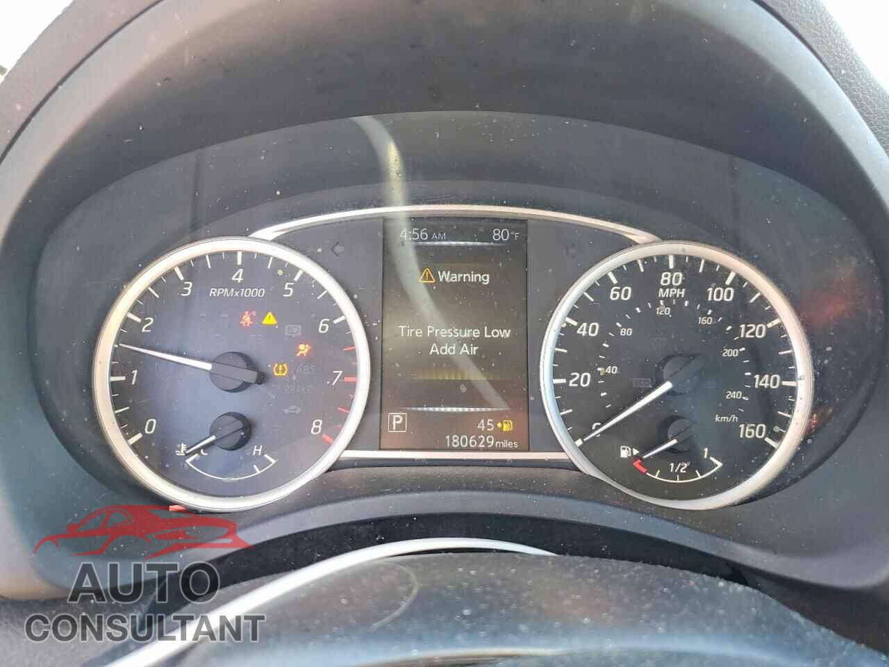 NISSAN SENTRA 2017 - 3N1AB7AP1HL672668