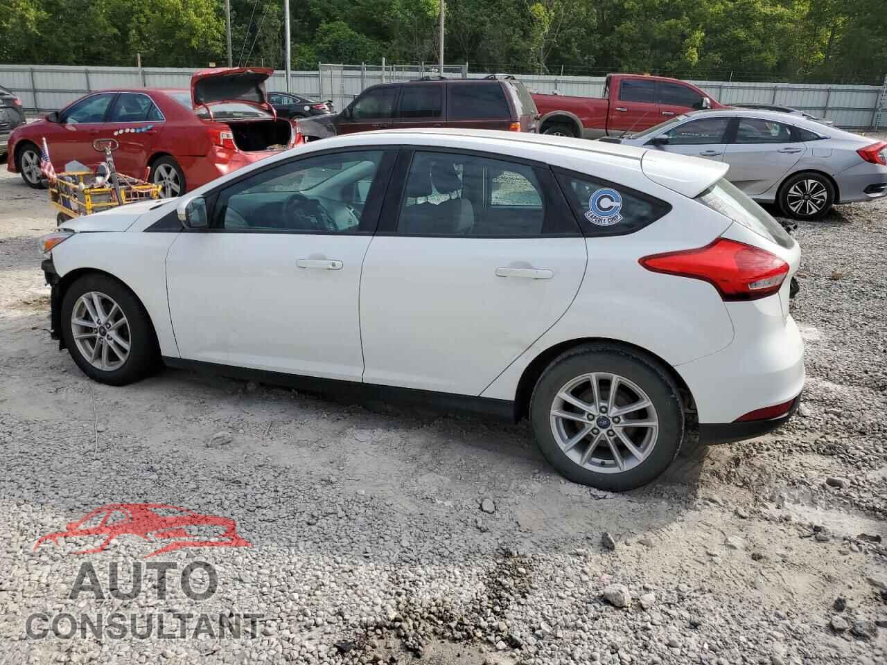 FORD FOCUS 2017 - 1FADP3K22HL247016