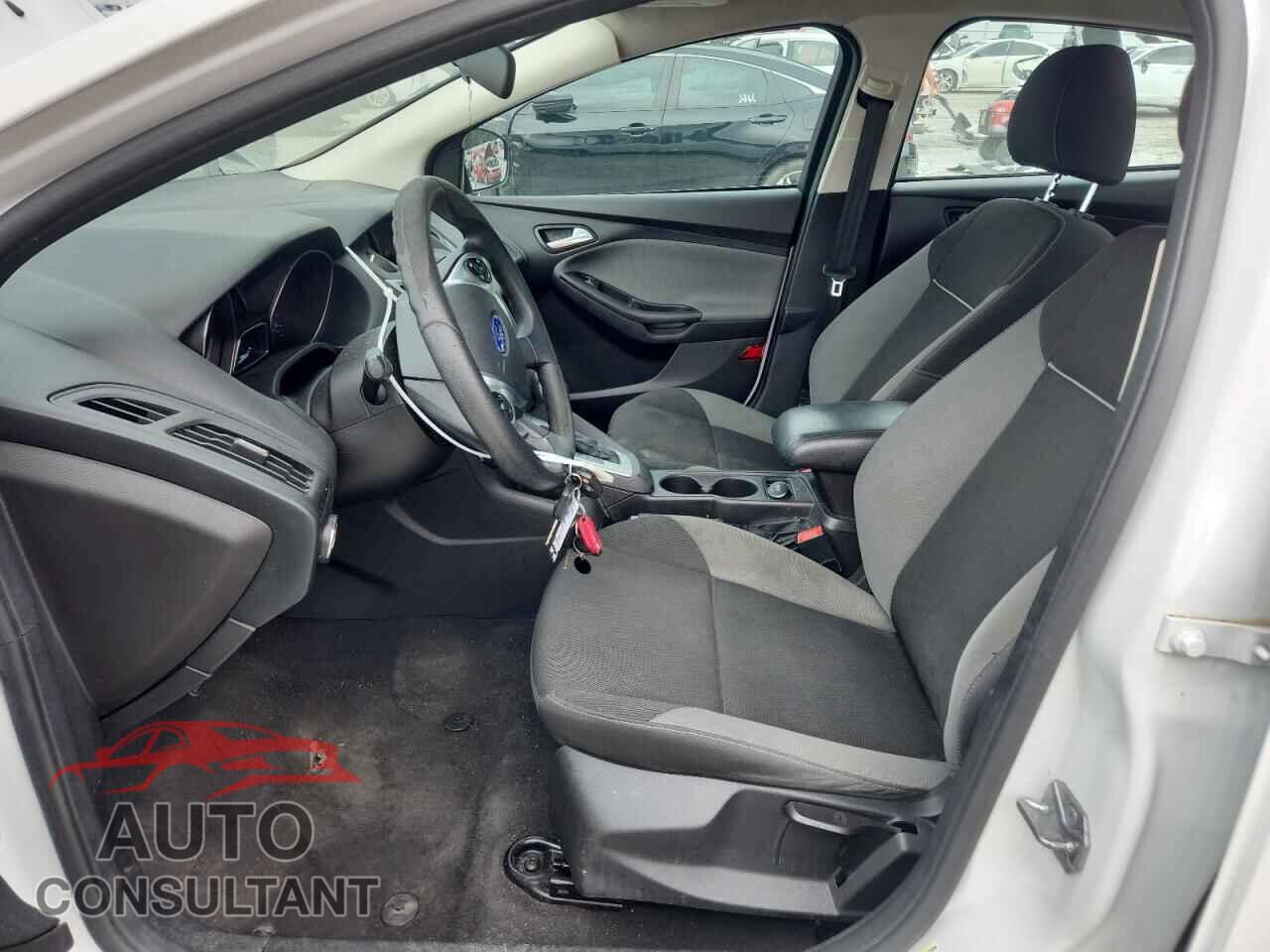 FORD FOCUS 2014 - 1FADP3F25EL462508