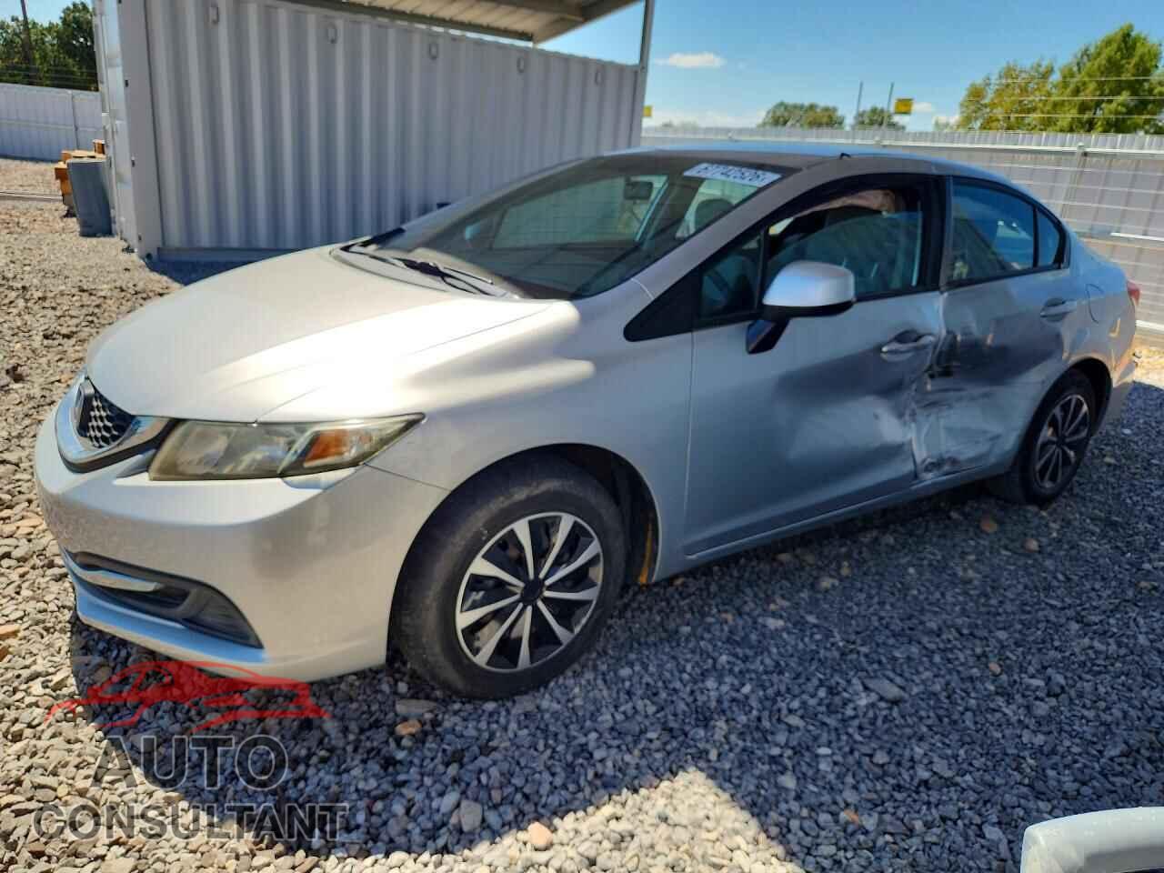 HONDA CIVIC 2013 - 19XFB2F56DE097544