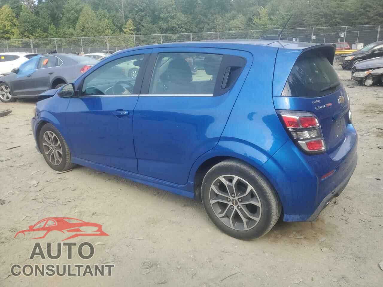 CHEVROLET SONIC 2017 - 1G1JD6SB6H4174257
