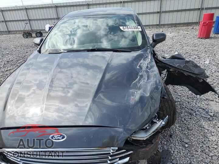 FORD FUSION 2017 - 3FA6P0LU0HR259044