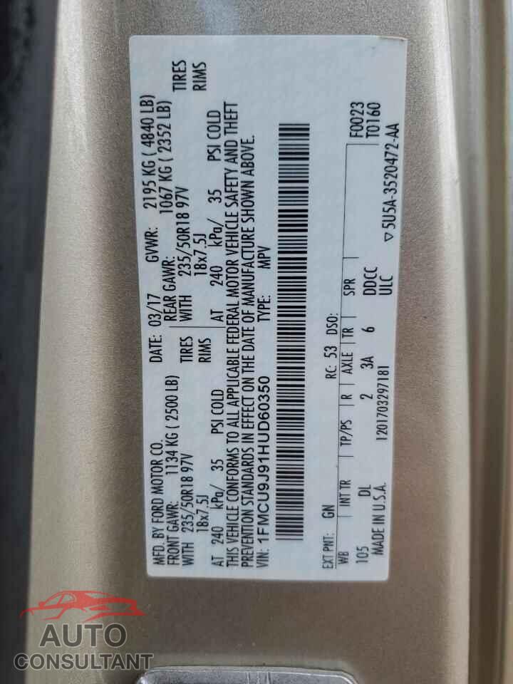 FORD ESCAPE 2017 - 1FMCU9J91HUD60350