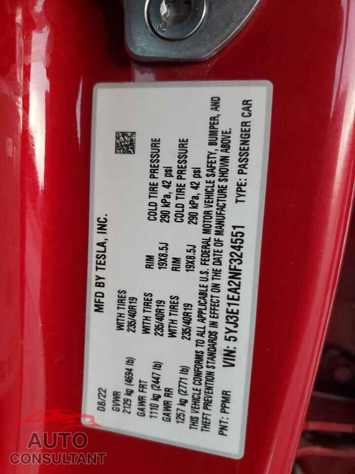 TESLA MODEL 3 2022 - 5YJ3E1EA2NF324551