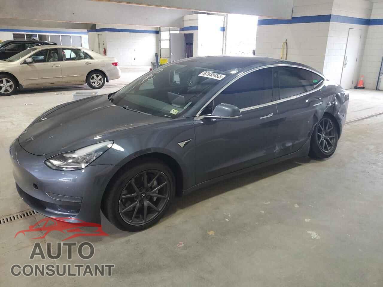 TESLA MODEL 3 2019 - 5YJ3E1EA9KF435397