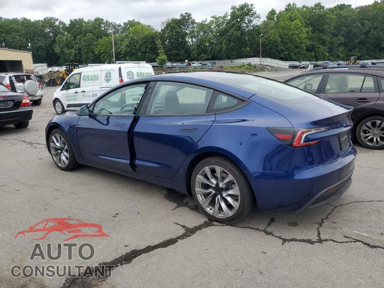 TESLA MODEL 3 2024 - 5YJ3E1EB4RF797866