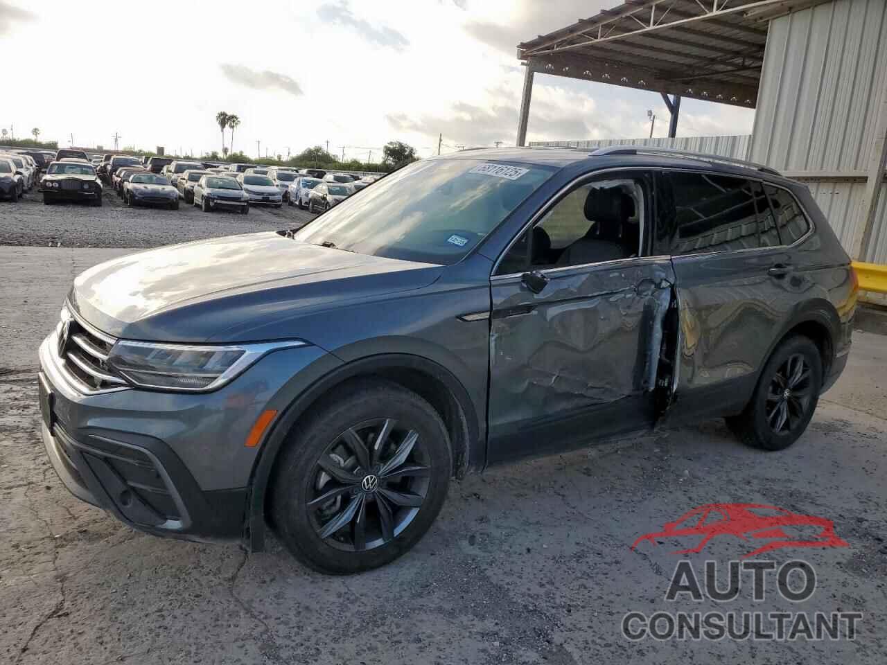 VOLKSWAGEN TIGUAN 2022 - 3VV3B7AX0NM157285