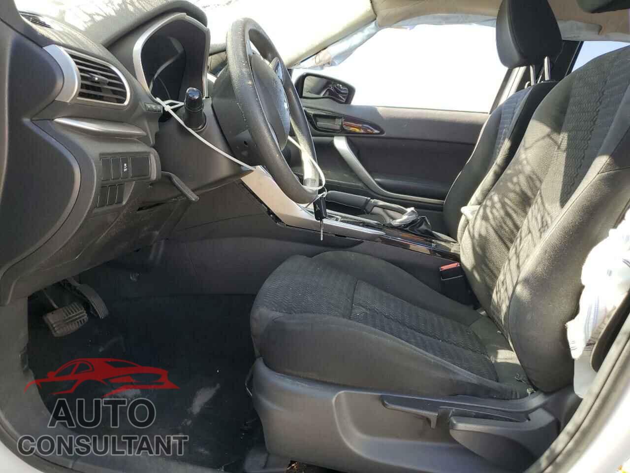 MITSUBISHI ECLIPSE 2019 - JA4AS3AA5KZ037772