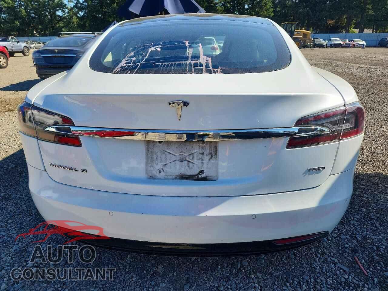 TESLA MODEL S 2019 - 5YJSA1E23KF304109