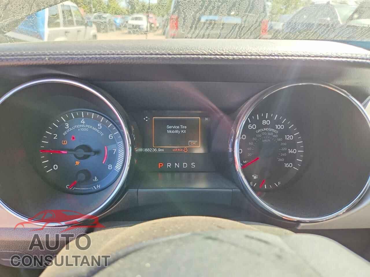 FORD MUSTANG 2017 - 1FA6P8CF8H5272644