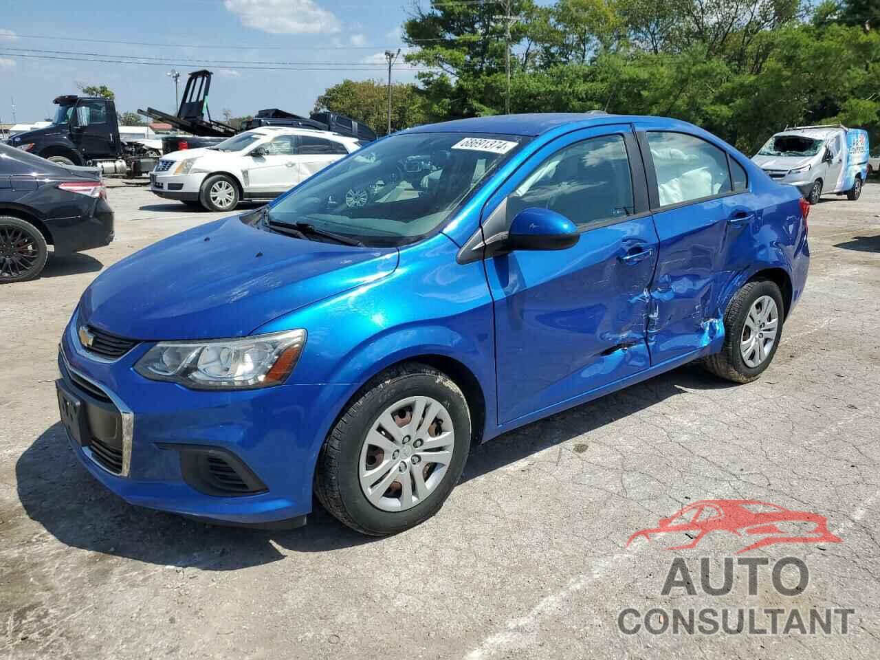 CHEVROLET SONIC 2017 - 1G1JB5SH1H4163820