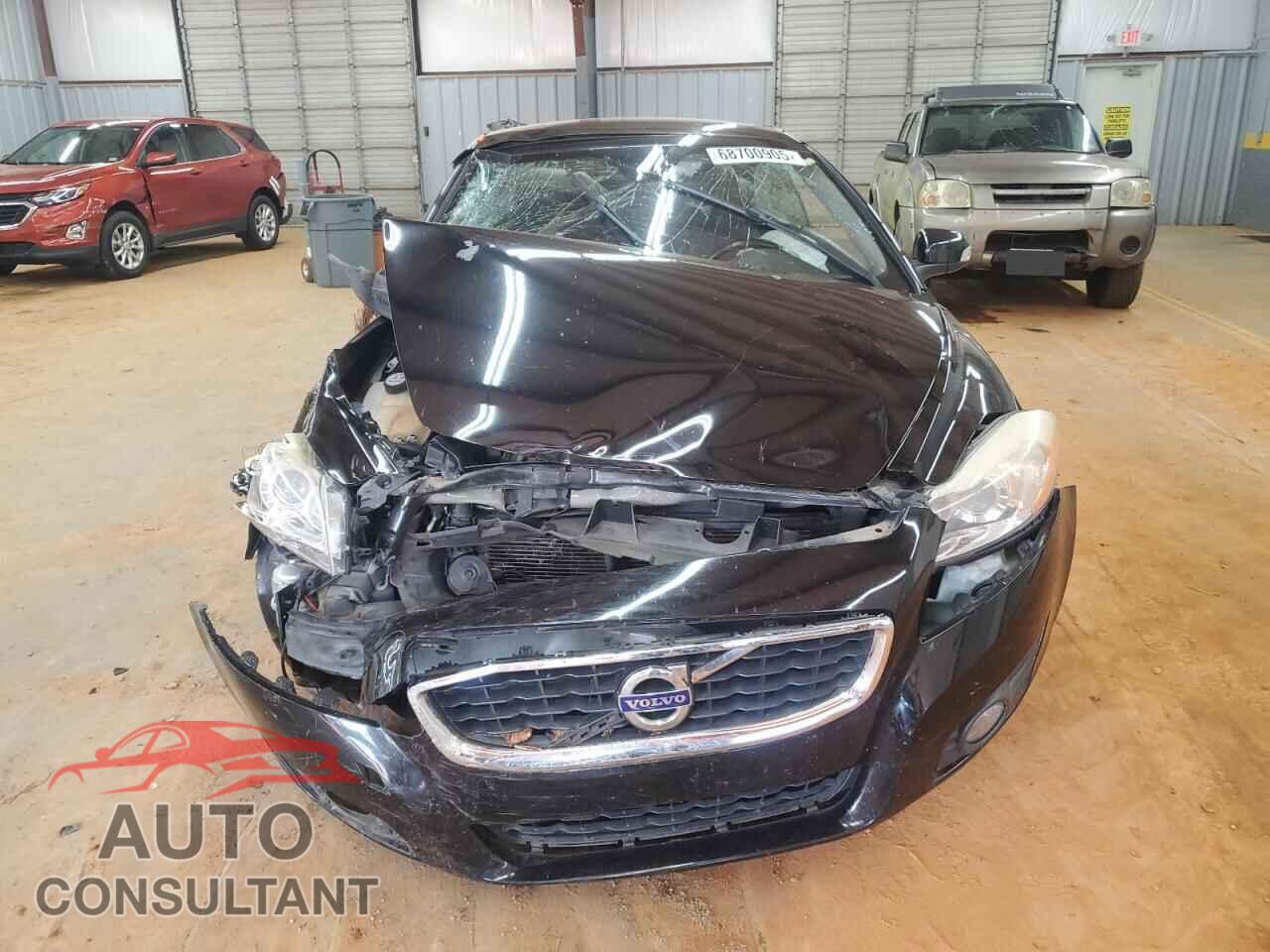 VOLVO C70 2012 - YV1672MC0CJ132013