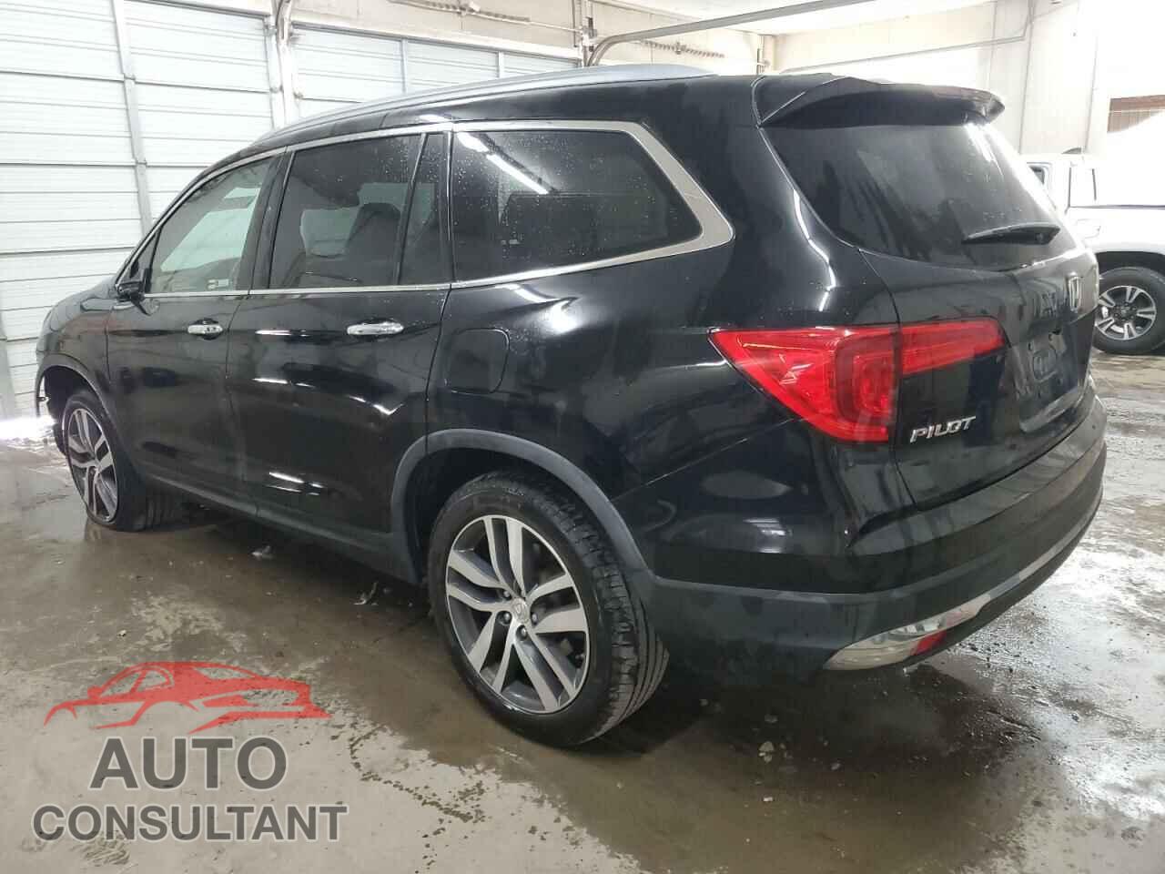 HONDA PILOT 2018 - 5FNYF6H96JB029268